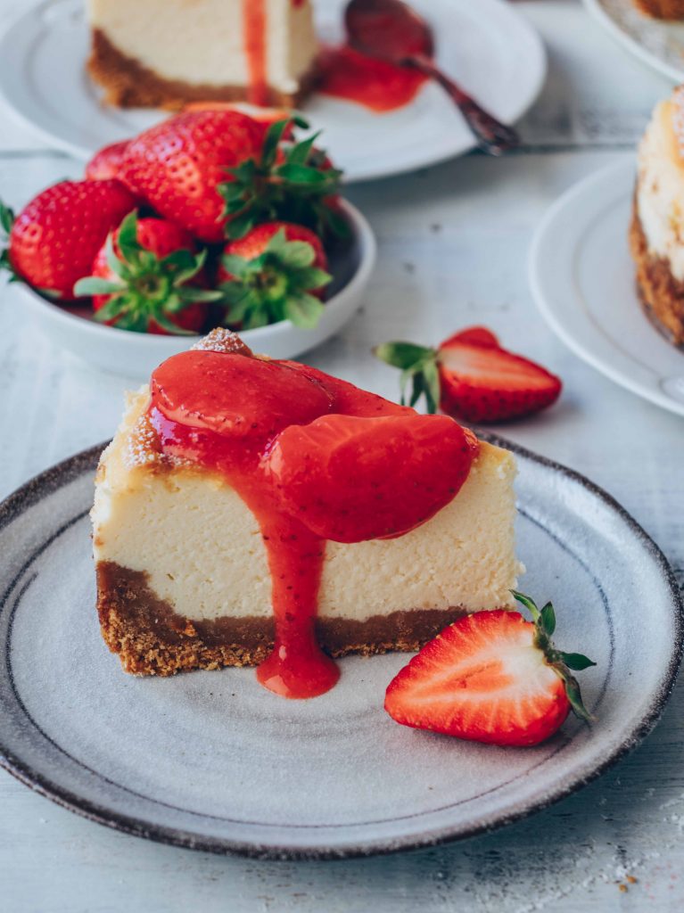New York Cheesecake Style mit Erdbeersauce - Klara`s Life